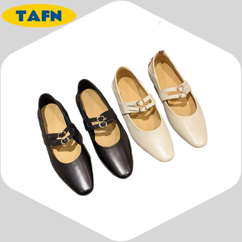 

Универсальные однослойные туфли с улучшенной текстурой. Удобные и красивые женские туфли телесного цвета на каблуке — сандалии нейтрального тона AE2821.