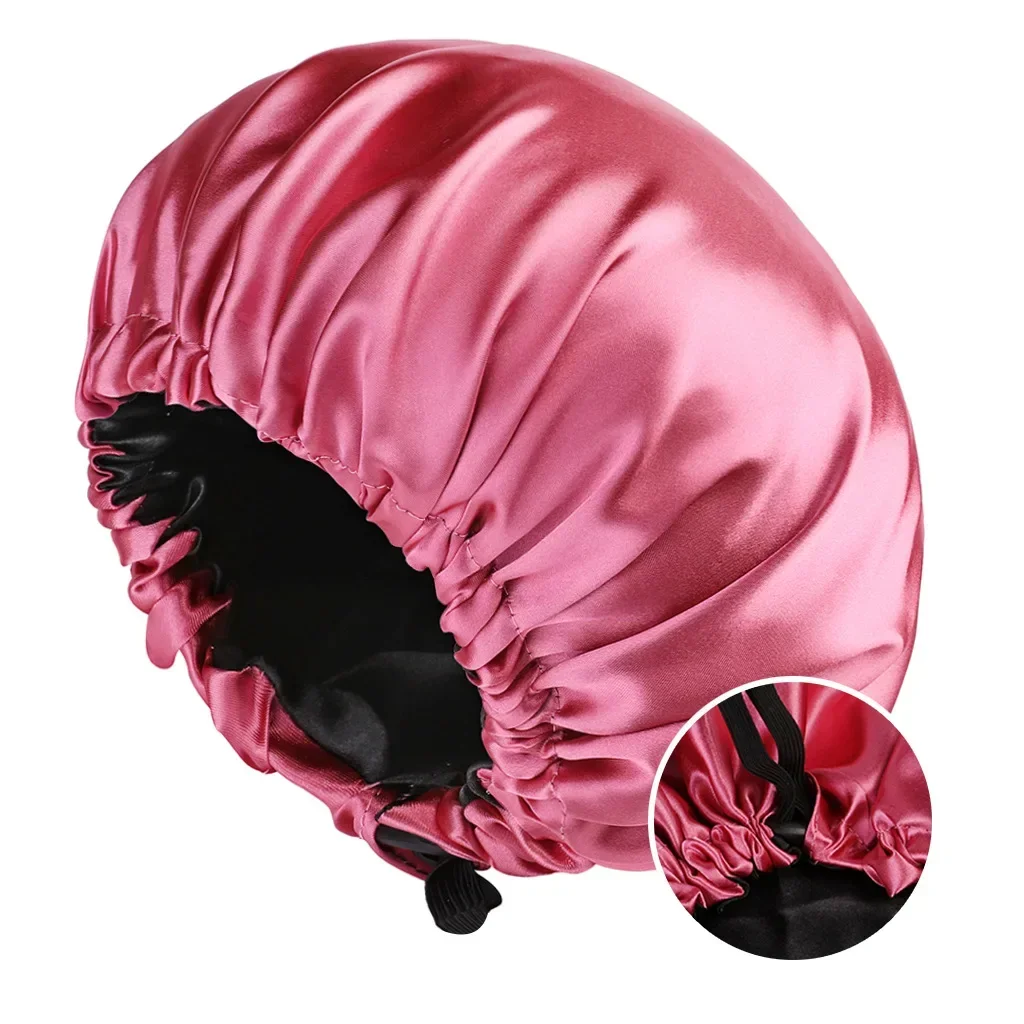 Verstellbare Doppellagige Satin-Schlafmütze Beidseitig Runde Duschhaube für Frauen Nachtschlaf-Polyester-Mütze mit Einfarbigem Schwarzem Futter