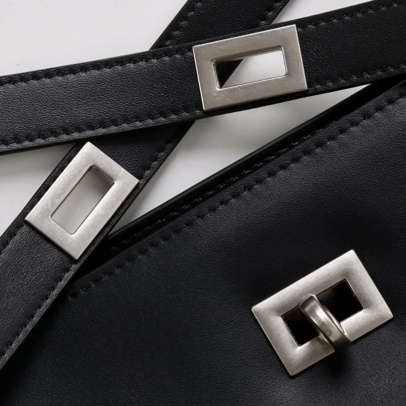 Stylish Underarm Bag Large Capacity Tote Bag Cowhide Shoulder Bag Commuter Pocket Bag Soft