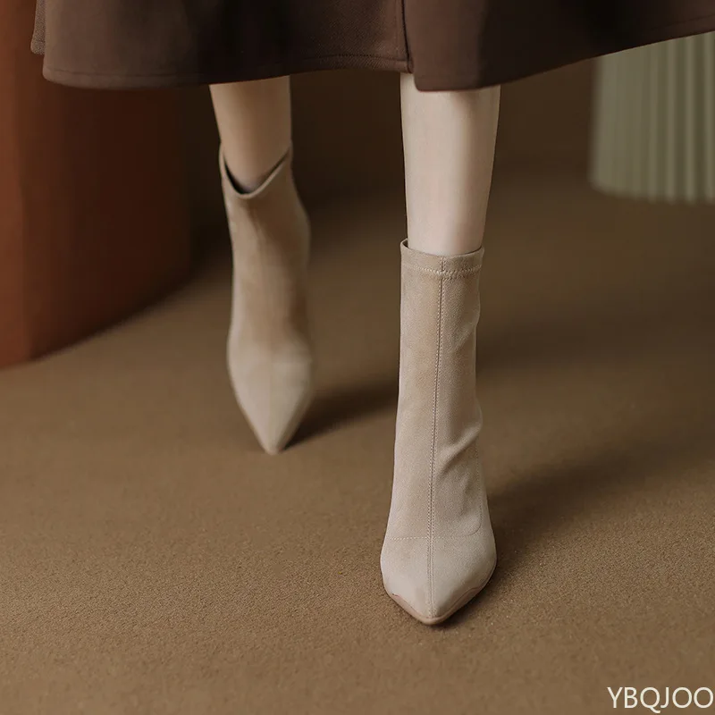 

Retro Brown Soft Soled Thick Heeled Suede Short Boots New High Heels Small Square Toe Zipper Elastic Women's Single Boots 2026