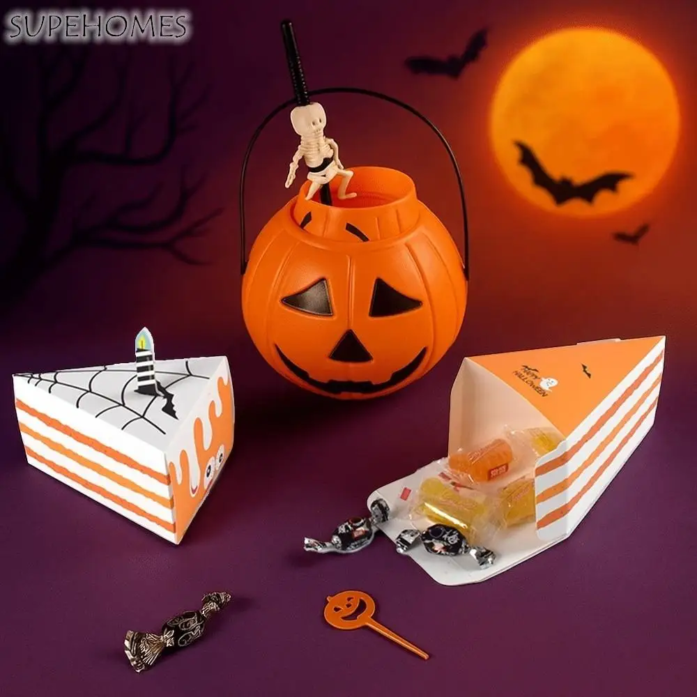 

10pcs Spider Web Halloween Candy Gift Box Bakery Paper Candle Triangular Cake Box Cartoon Creative Cookie Packaging Box