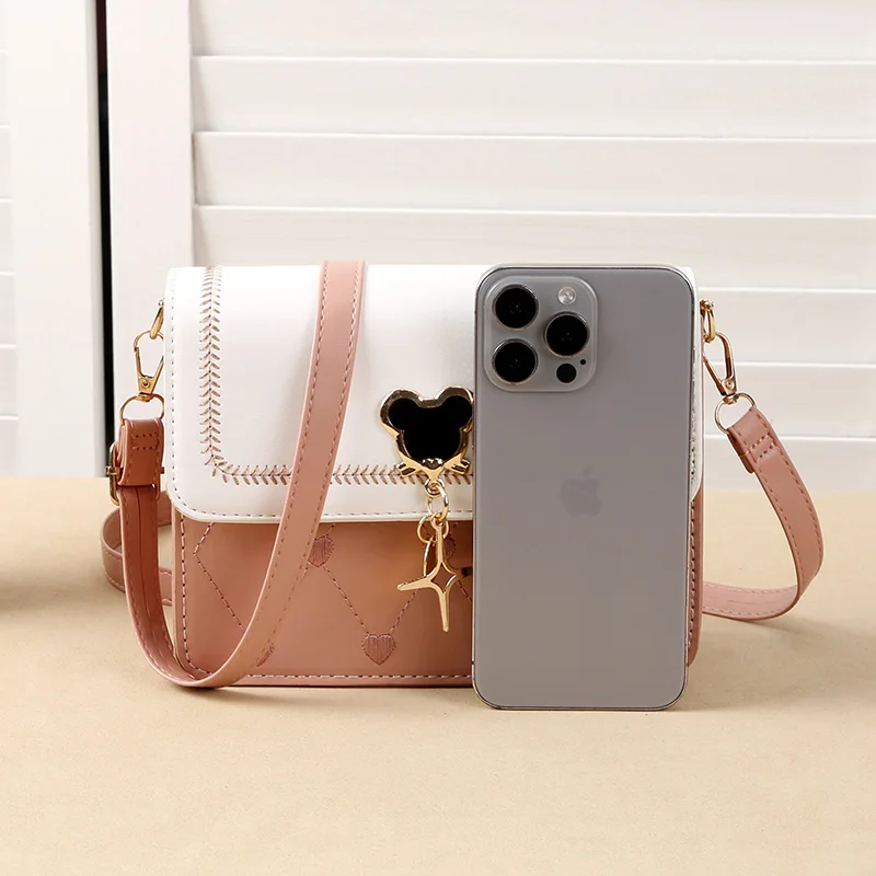 New Women\'s One Shoulder Small Square Bag Trendy and Versatile Small Girl Heart Gift Crossbody Bag