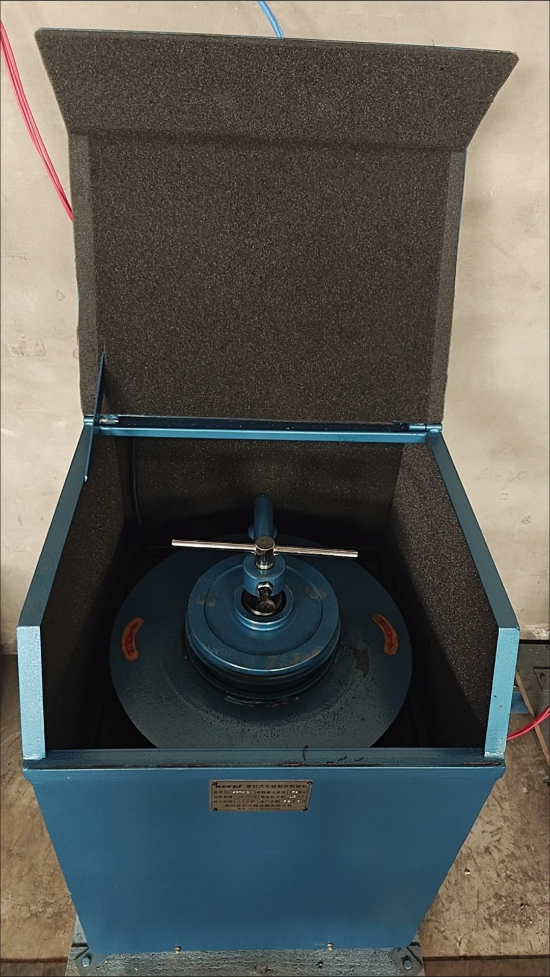 Small Lab Vibrating Pulverizer, Sealed Mineral Sample Grinder for Metallurgical & Geochemical Sample Prep