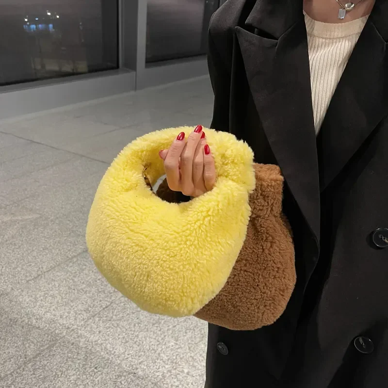 Winter New Lamb Wool Small Hobo Bag 2022 Fashion Knotted Faux Fur HandBag Women\'s Furry Short Handle Clutch Soft Plush Warm Bag