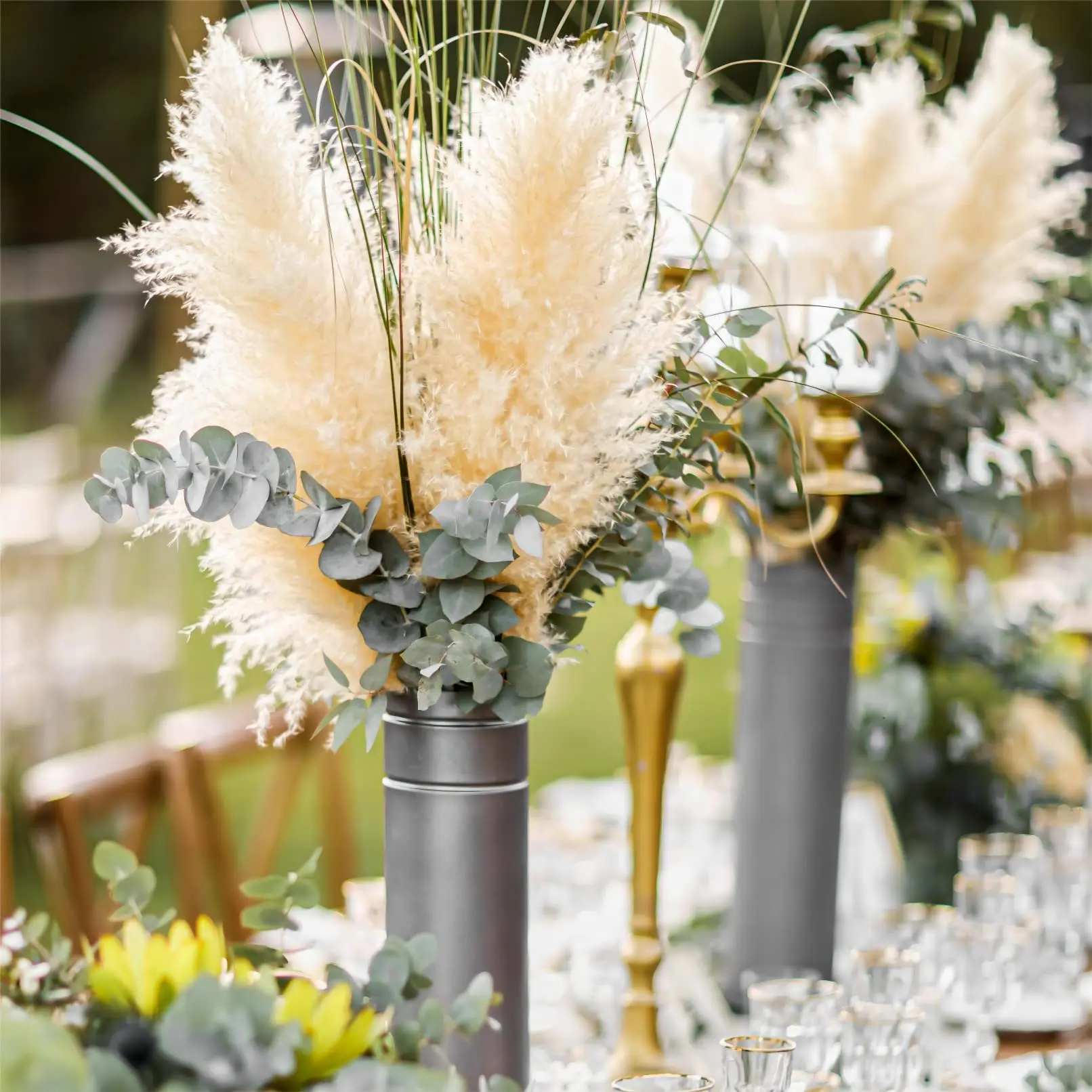 Natural Large Pampas Grass Decor, Tall Bouquet with Dried Eucalyptus, Perfect for Wedding Party,Farmhouse,Boho Home Decor, 15Pcs