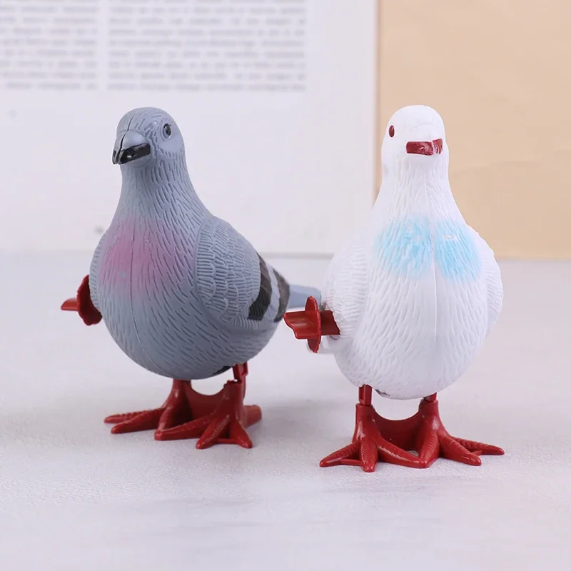 1PC Plastic Clockwork Jump Toy Cute Jumping Pigeon Clockwork Kid Boy Girl Simulation Animal Jumping Clockwork Gift Home Decor