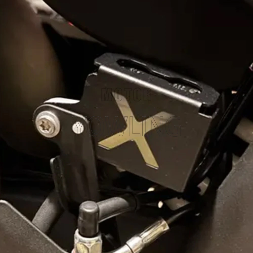 

For VOGE 525AC DS525X 500AC Rear Brake Fluid Reservoir Cover Guard Oil Cup Protector DS 525X 500 525 AC Motorcycle Accessories