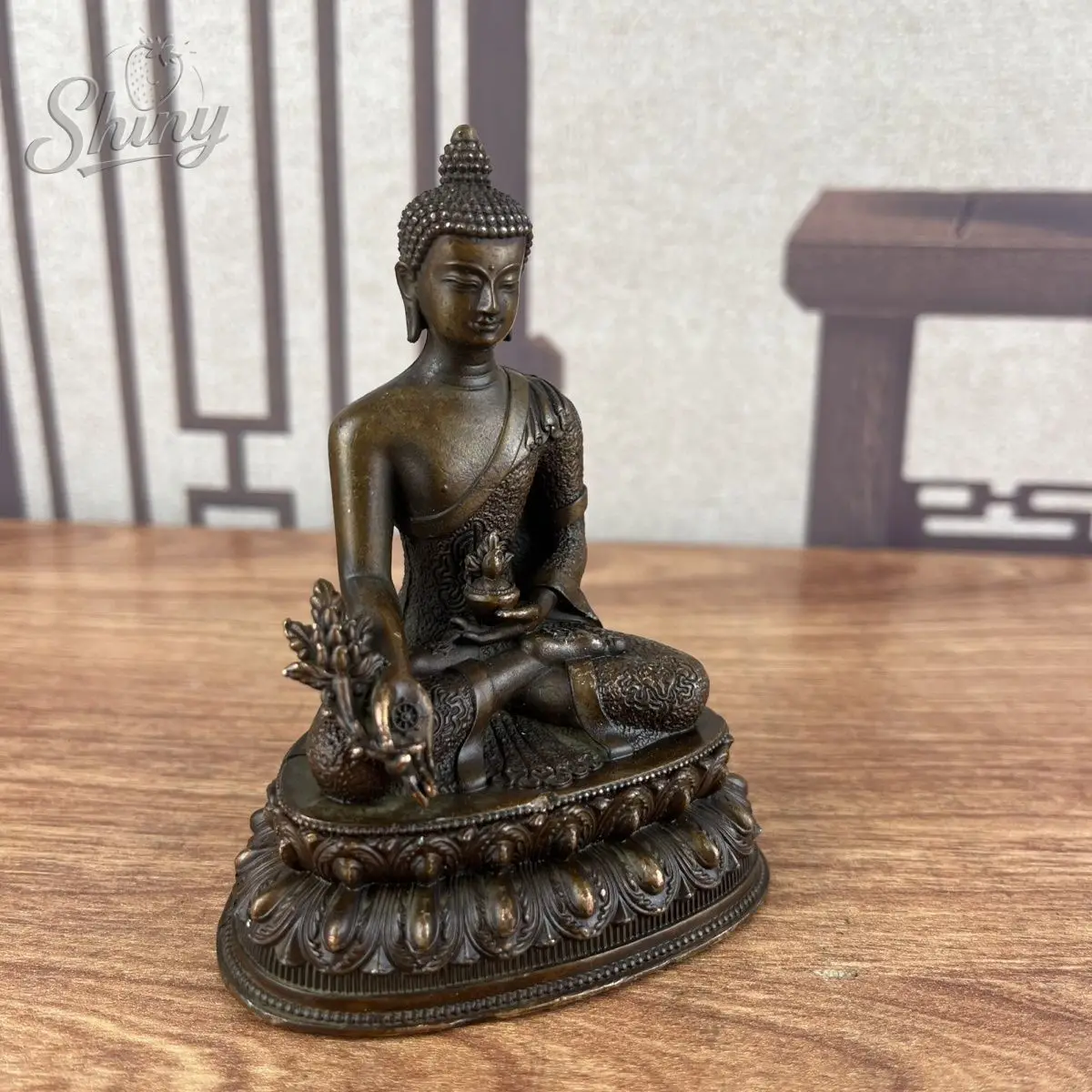 Antique Buddha Statue Chinese Tibet Bronze Carved Medicine Buddha Fengshui Religious Ornament
