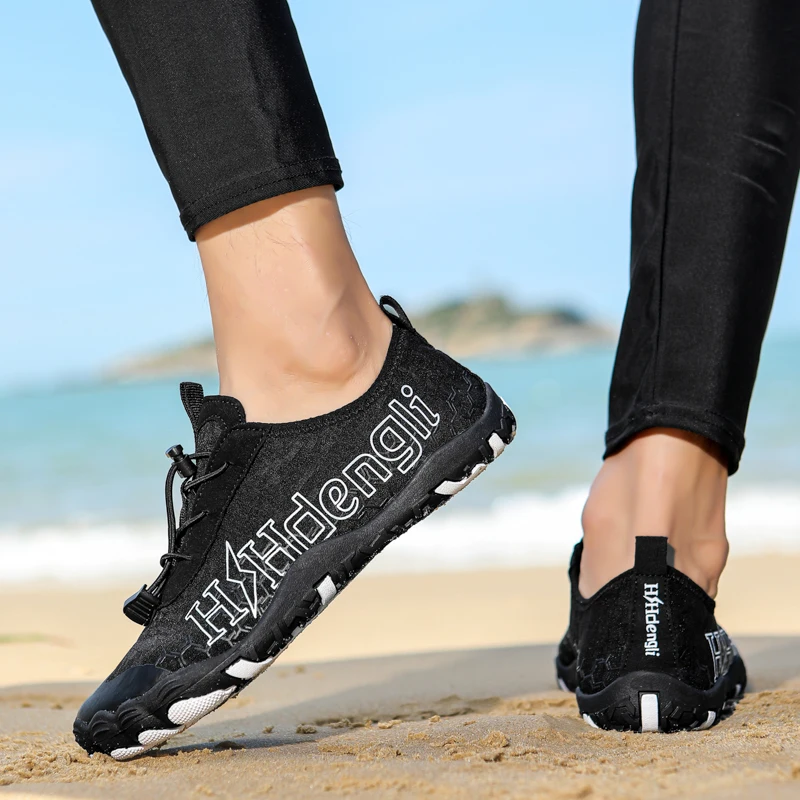 Men's Outdoor Wading Shoes Women's Quick-dry Shoes Lightweight Breathable Non-slip Beach Wading Shoes Suitable for Swimming