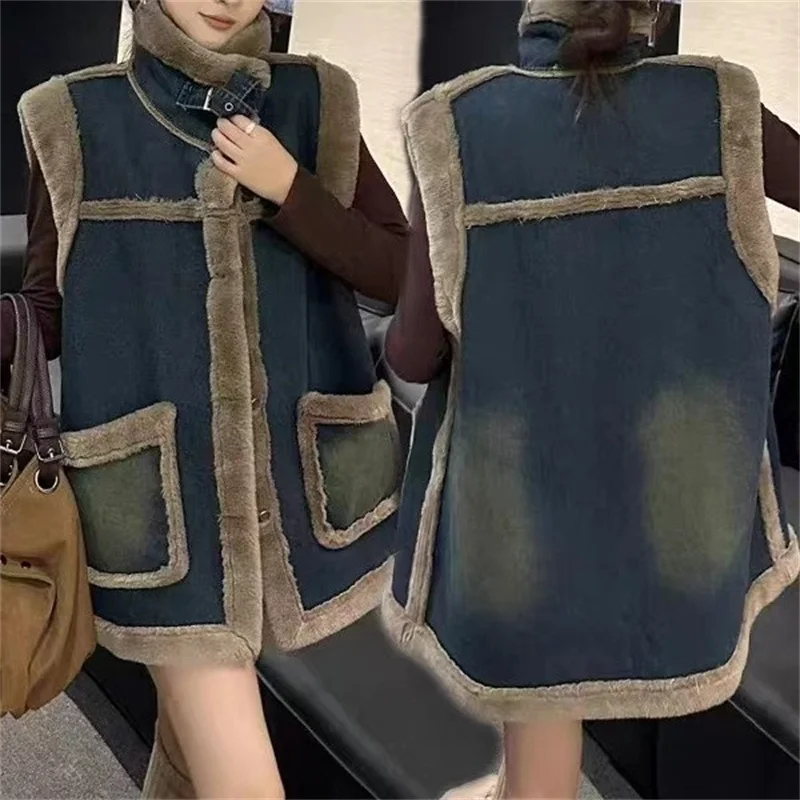 

2025 Свободный джинсовый жилет с вышивкой в стиле ретро, осень-зима, новый теплый жилет больших размеров с подкладкой, куртка, модные карманные жилеты, женское пальто