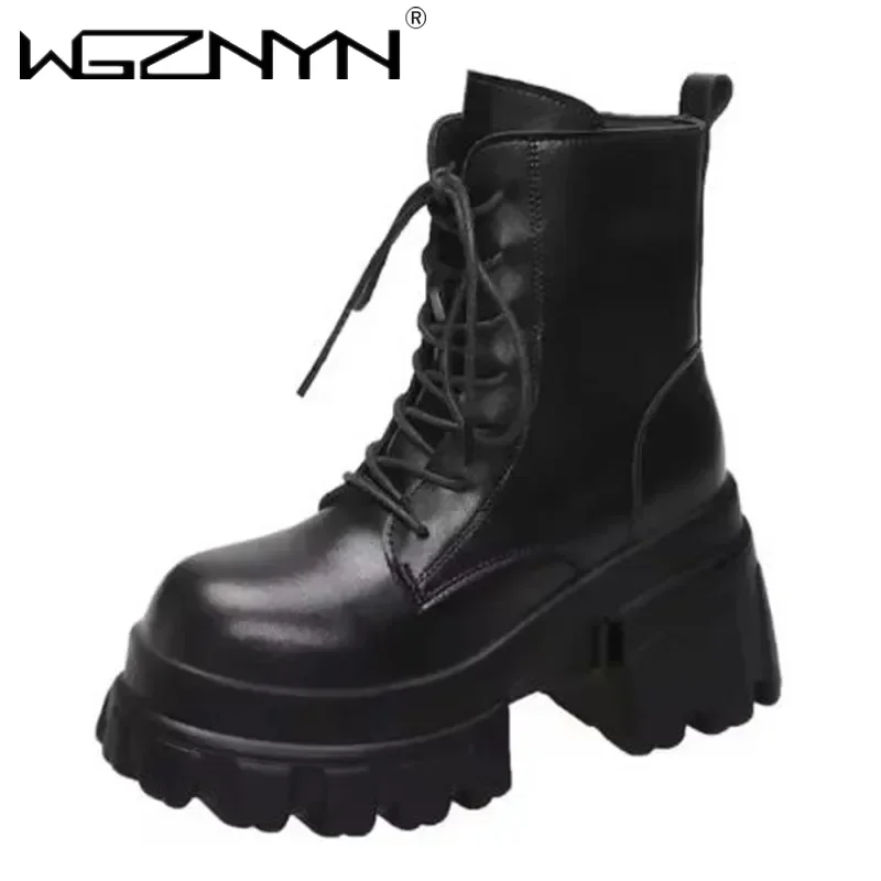 Luksusowe jesienne damskie botki na wysokiej platformie zimowe buty motocyklowe z grubą podeszwą 9.5CM obcasy Chunky metalowe krótkie skórzane trampki
