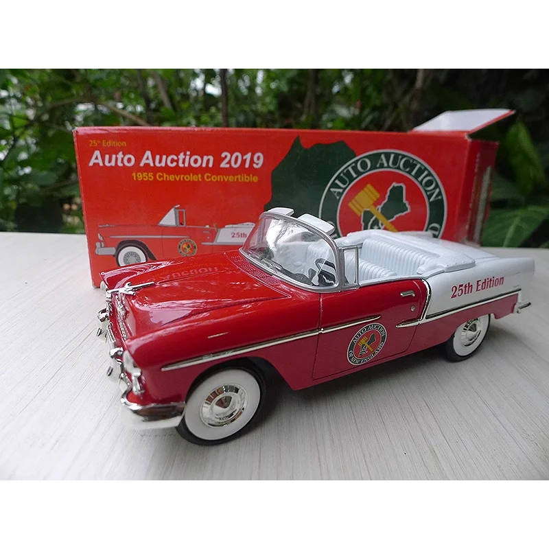 

Diecast LIBERTY 1:25 Scale 1955 Chevrolet Convertible Alloy Car Model Collectible Toy Gift Souvenir Display Ornament