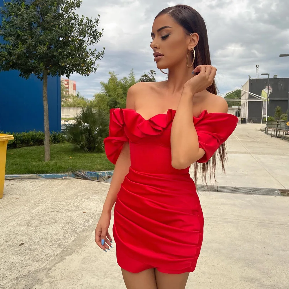 

Simple Red Prom Dresses Off Shoulder Short Sleeve Party Gowns Sheath Evening Dress Pleat Above Knee Length 2023 فساتين السهرة