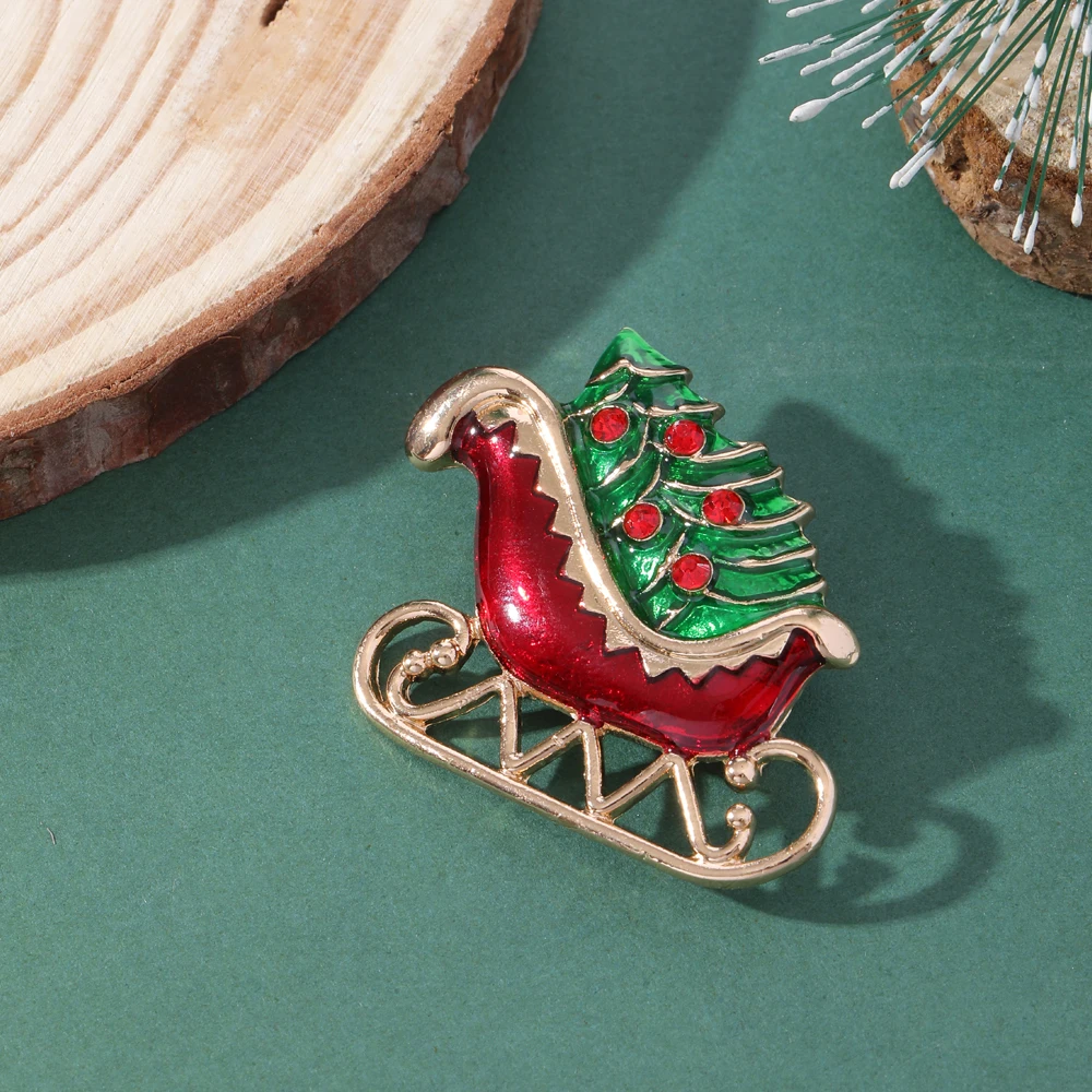 Nice Holiday Christmas Xmas Santa Sleigh Ride Sled Tree Gifts Brooches Red Green Enamel Pins For Bag Hat Decoration