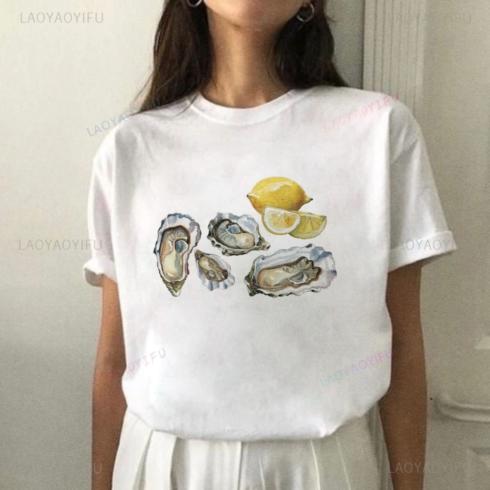 

Oyster Woman Printed T-shirt Seafood Lover Gift Seashell Aesthetic Oceancore Cotton Clothing Crop Top Unique Present for Him Her