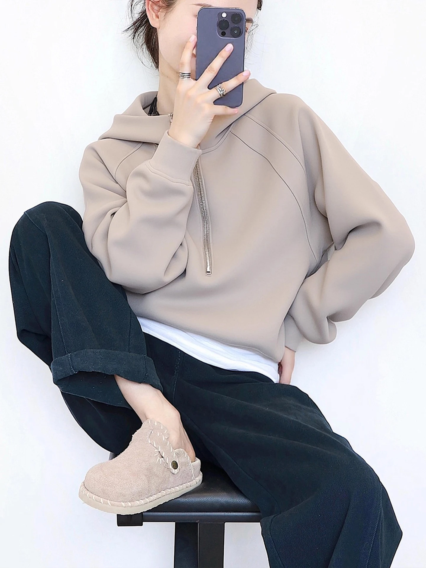 هوديي شتوي نسائي كاجوال طويل Sve للتنقل متعدد الاستخدامات فضفاض مناسب بسحاب للإغلاق، سويت شيرت مريح للشارع Sle