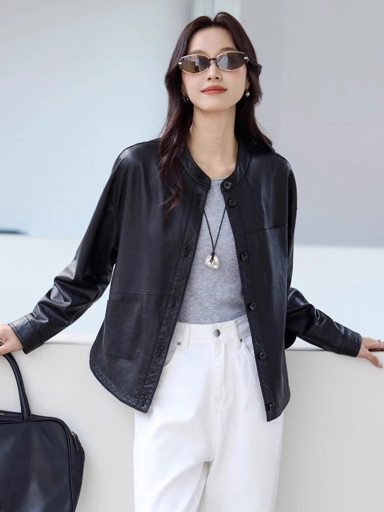カジュアルショート丈本革ジャケット レディース 春秋 2025 新作 高級 シンプル スタンドカラー ソフト ブラック 本革シープスキンコート