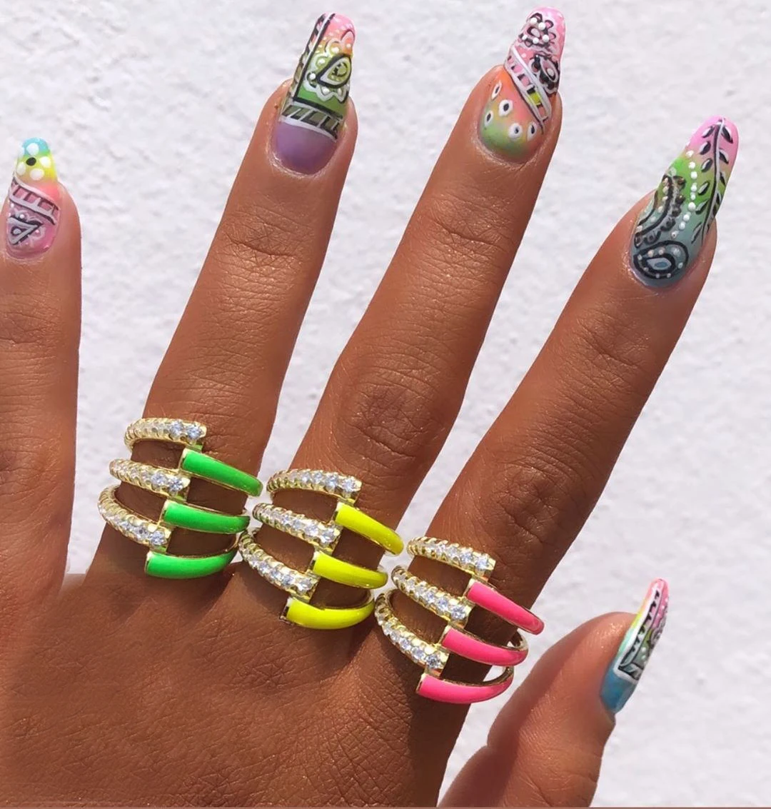 

Triplex Row Stone Pink White Green Yellow Enamel Finger Rings for Women Pave White CZ Zircon Gold Plated Color Fashion Jewelry
