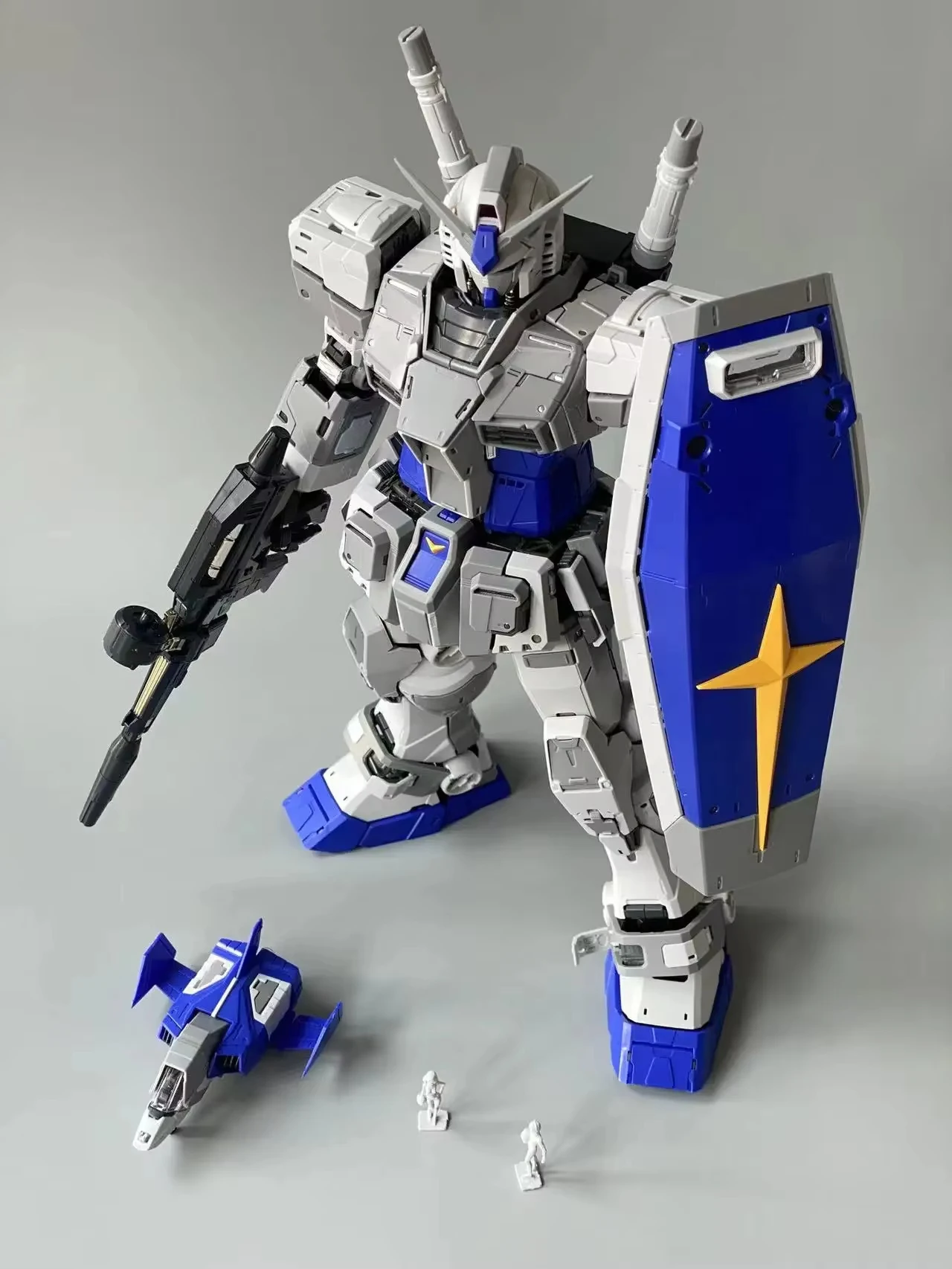 Daban Pg 1/60 Pgu Rx-78-2 2.0 Zestaw modelarski G3 Kolor w magazynie Kolekcja Montaż Figurki Robot Plastikowe zestawy modelarskie Zabawki