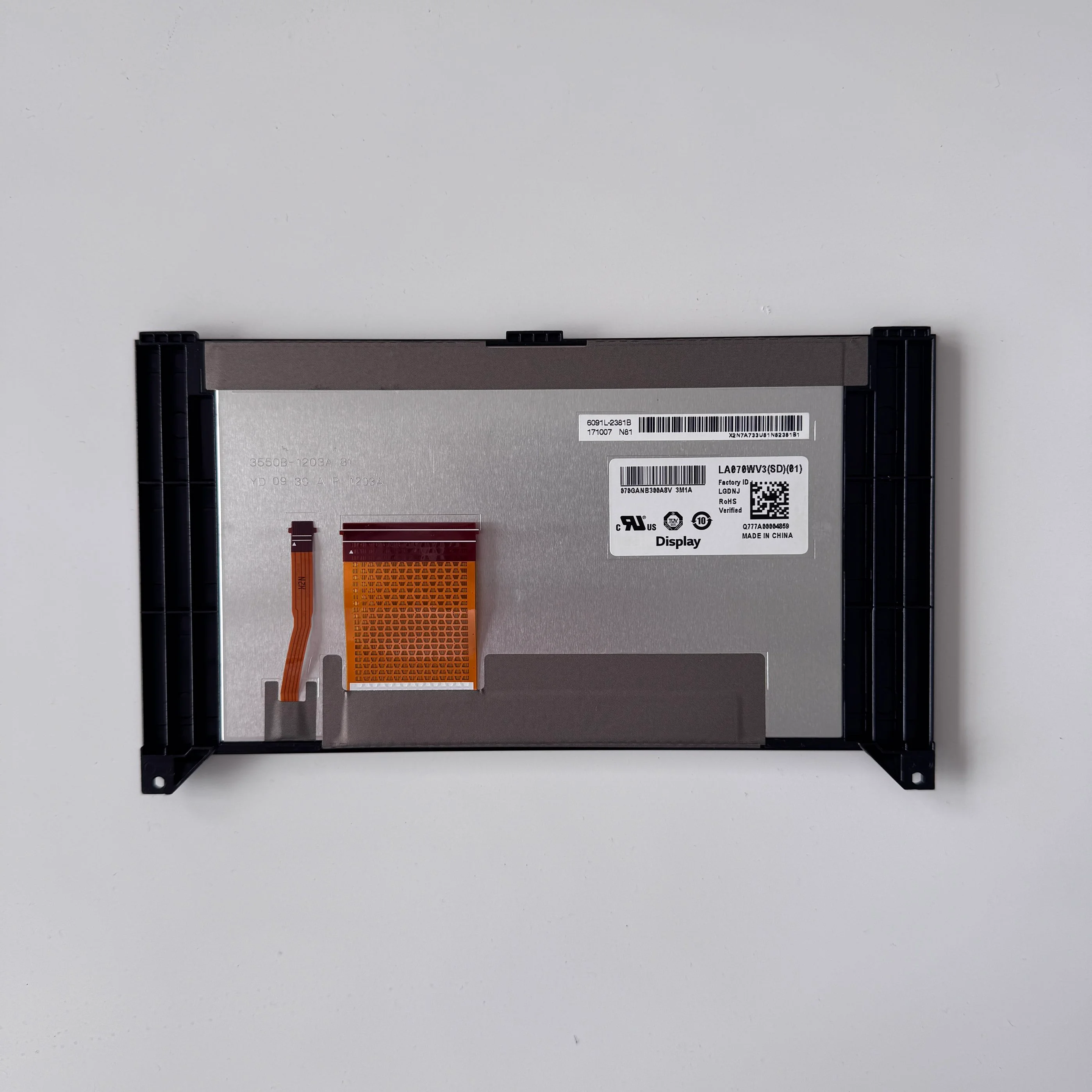 New 7 Inch LA070WV3…