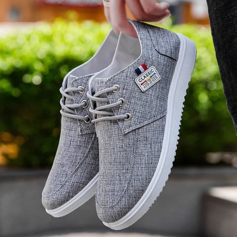 Canvas Shoes for Men Breathable Light Slip on Flat Summer Classic Loafers Casual Shoes Breathable Walking Footwear Men\' Sneakers