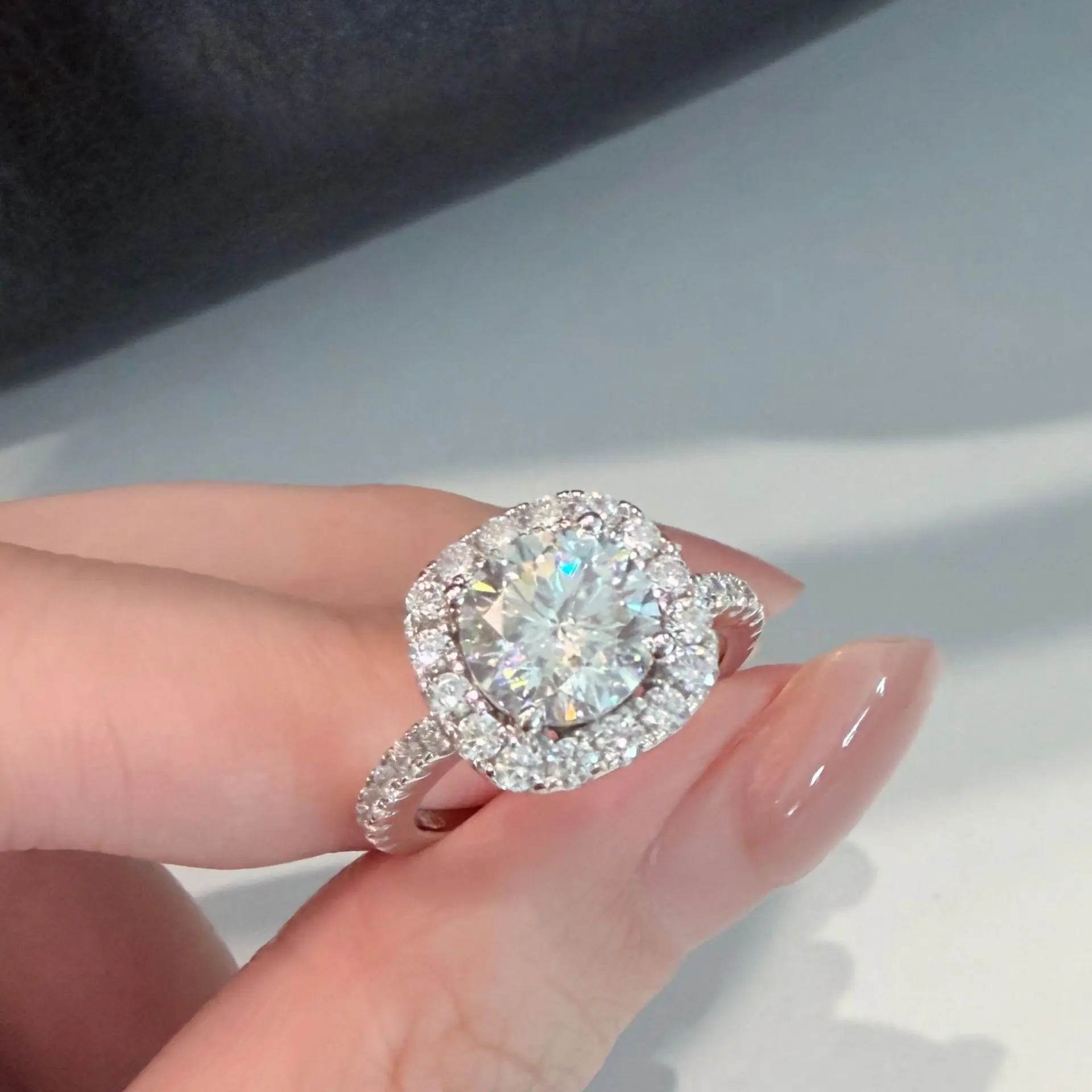 

2ct Moissanite Ring For Women 925 Silver Eternity Band Sparkling Wedding Engagement Rings