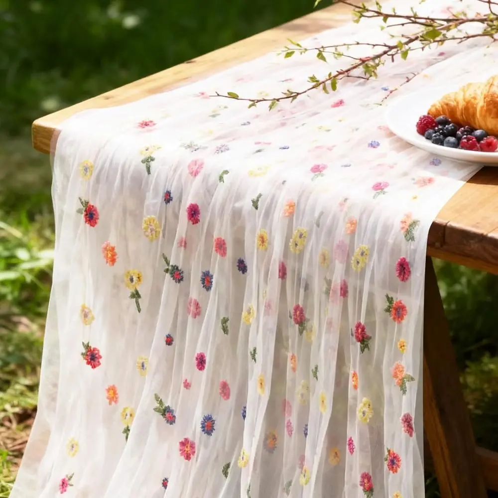 Hot Embroidery Daisy Table Runner Breathable Soft Tulle Table Runner Durable Kitchen Dining Table Decoration Holiday