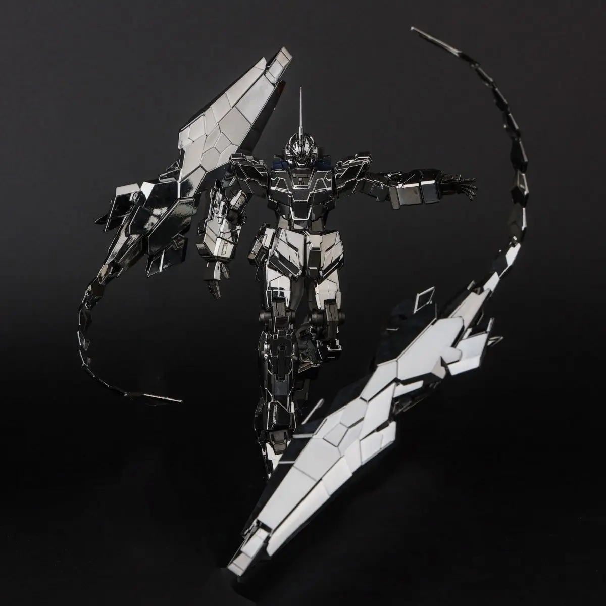 Xingdong Model In Stock Hg 1/144 Rx-0 Unicorn 03 Phenex Red