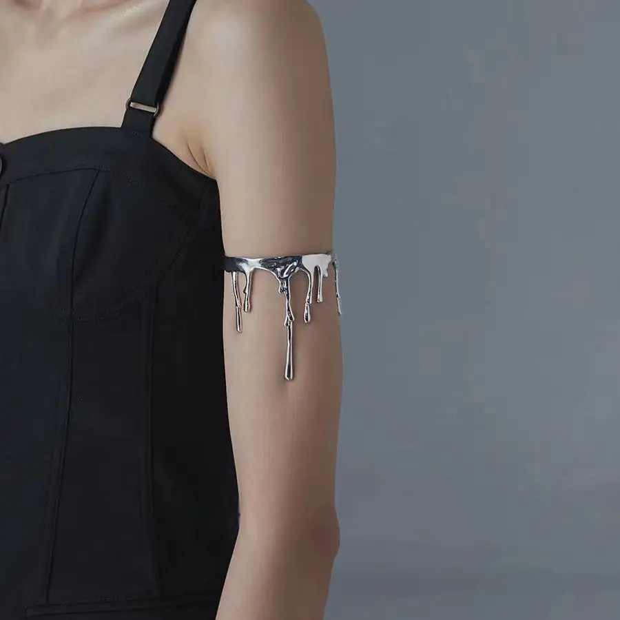 Fashion Irregular Liquid Metals Arm Cuff Bracelet Bangle for Women Unique Design Bangle Y2K Jewelry Accessories Gifts