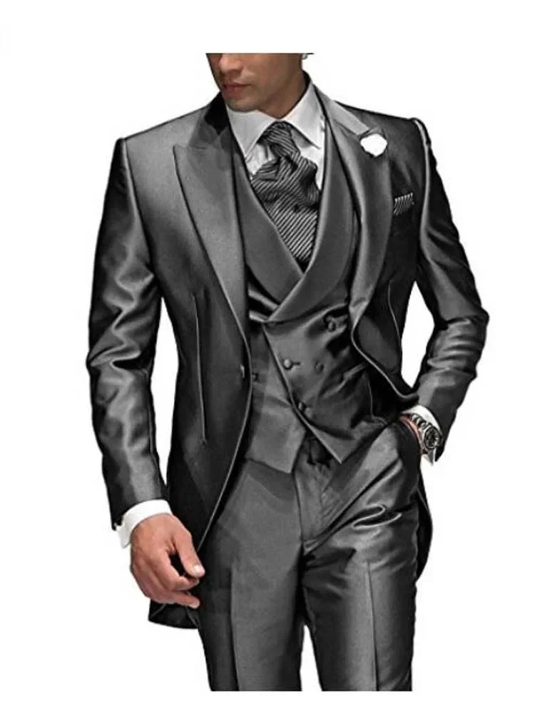 Charcoal Grey Men\'s Suit Peaked Lapel 3 Pieces 1 Button Groom Tuxedos Wedding Suit For Men Set Custom Made(Jacket+Pants+Vest)