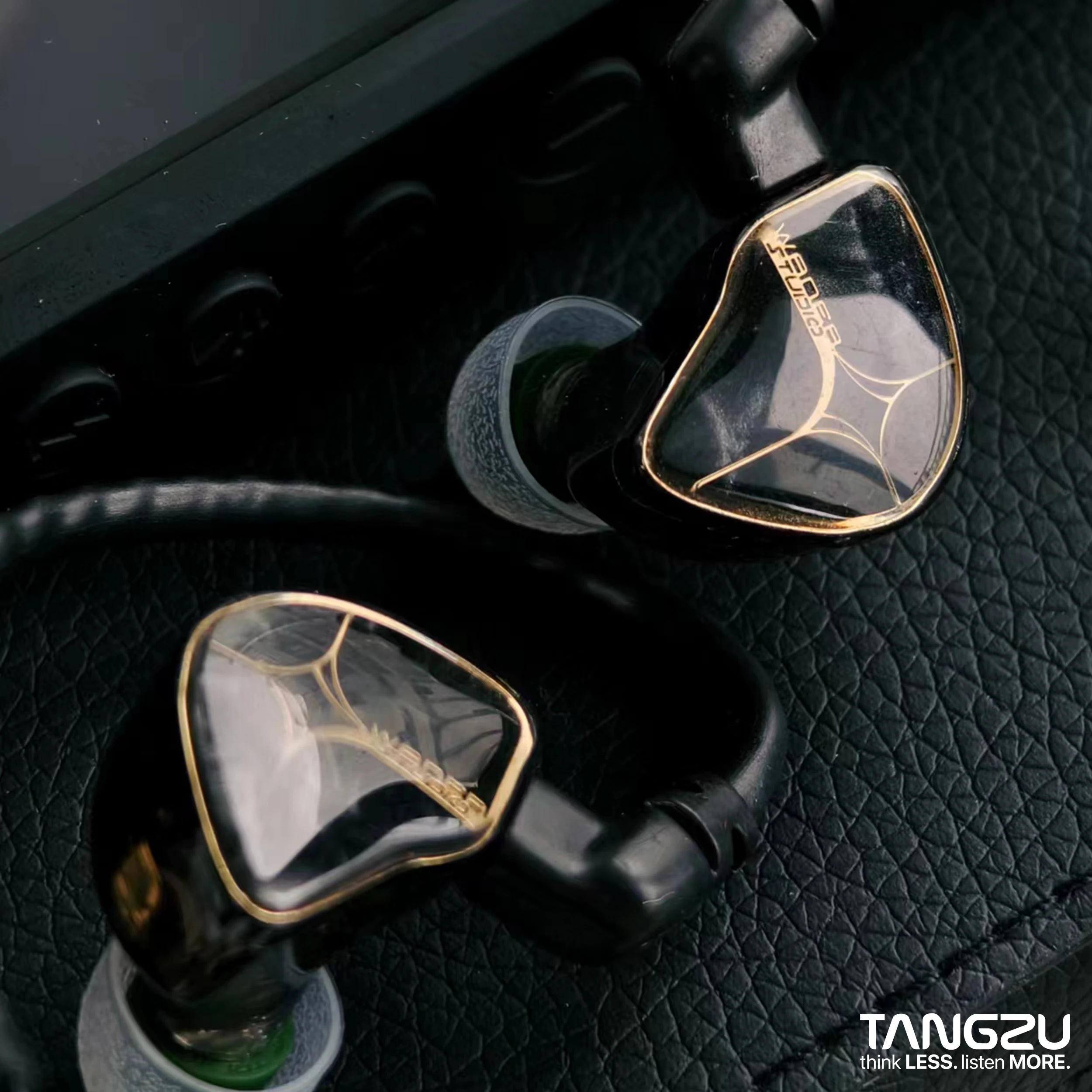 TANGZU Wan'er S.G Studio Edition Hifi In-ear New 10mm Dynamic N52 Dual Magnet and Dual Chamber Earphones