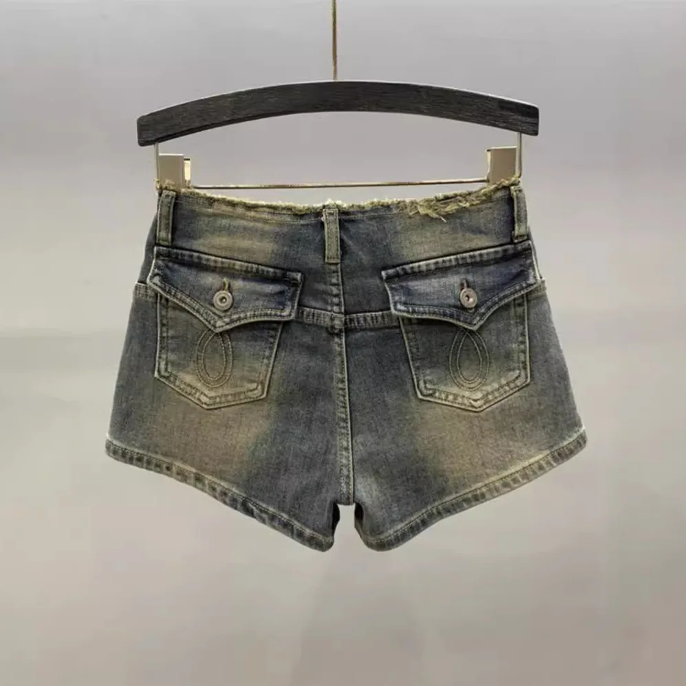 [zoci] Style Girl Millennial Style Hot Pants, Low Waist Slim Fit, Worn A-line Denim Super