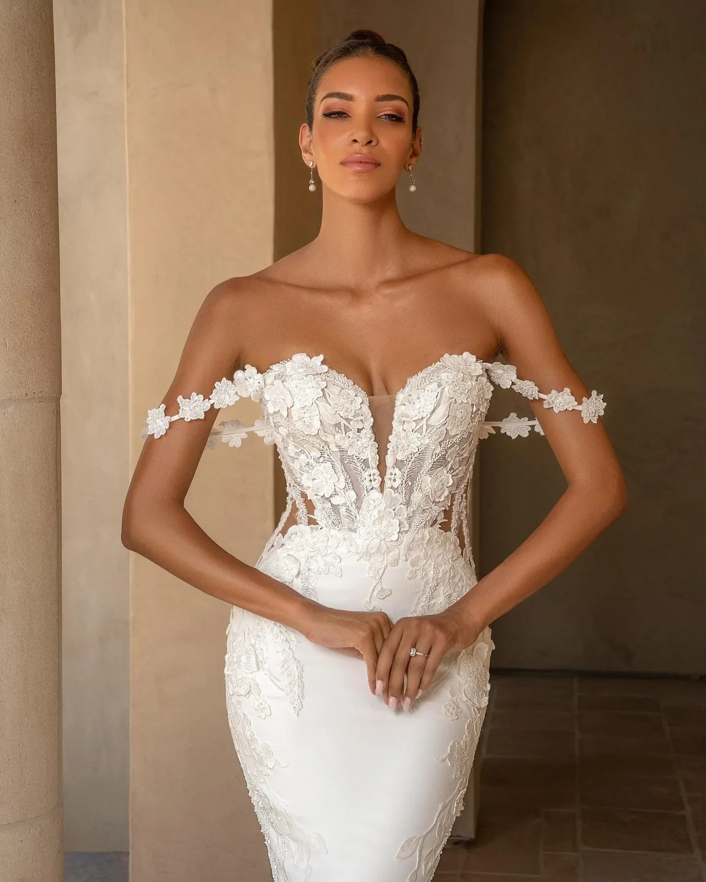 

Customized Exquisite Sweetheart Wedding Dresses 2025 Off Shoulder Bridal Gowns Appliques Mermaid Slim Bride Vestidos De Novia