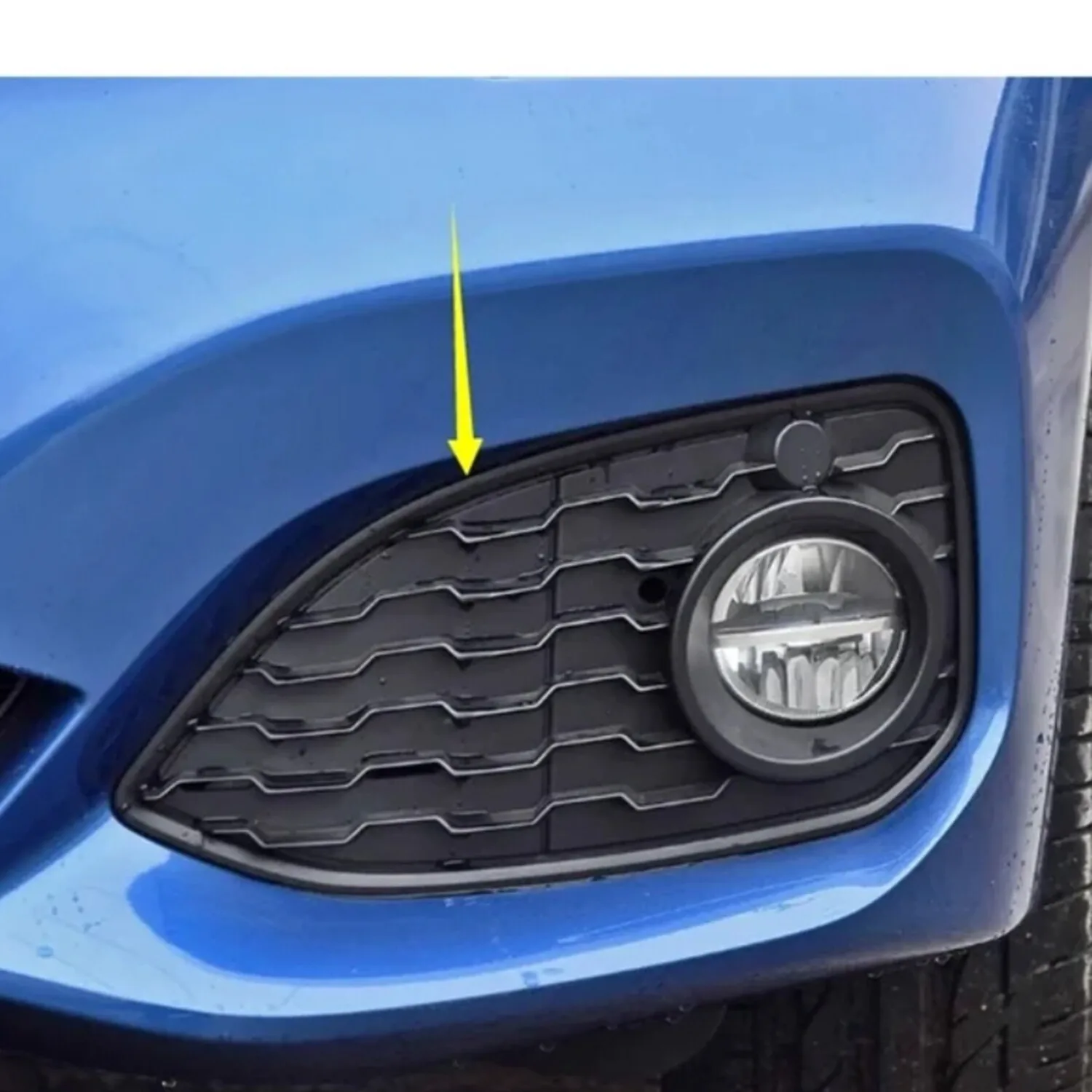 

Для BMW 1 серии F20 F21 LCI M SPORT 2015-2019: решетка противотуманной фары переднего бампера 51118060281 51118060282