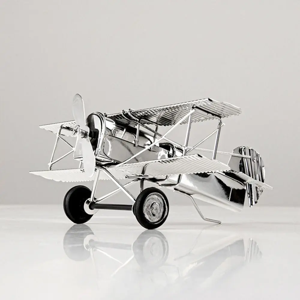 Kawaii Vintage Metal Planes Model, Cartoon Exquisite Glider, Biplane Pendant, Mini Modern Kids Airplane Toy, Desk Toy