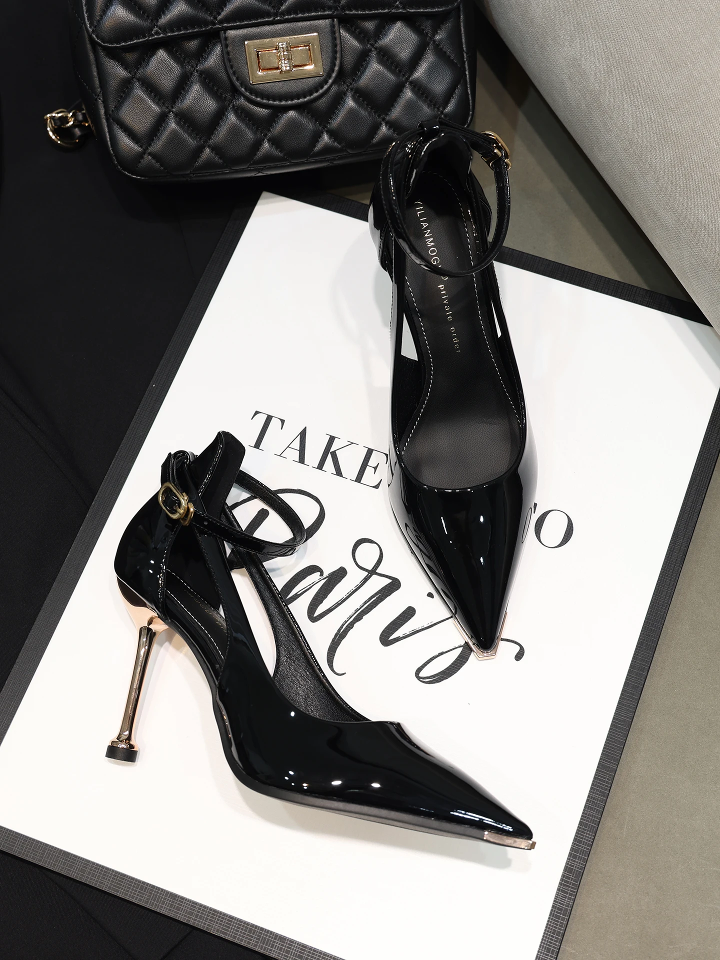 

2026 New Sexy Patent Leather Versatile Hollow out Strap Bla Pointed Toe Thin Heel High Heels Women's oes Single oes