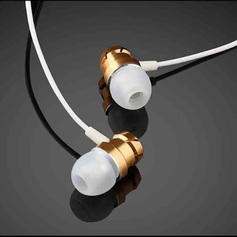 Auricolare Stereo cablato auricolare cablato In-Ear cuffie sportive cuffie con bassi puri auricolari chiamata In vivavoce con microfono per