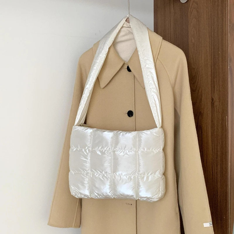 

Crossbody Bags Large Capacity Winter Korean Style Cotton Shoulder Bag Fashion Comfortable and Versatile Texture Storage Bag