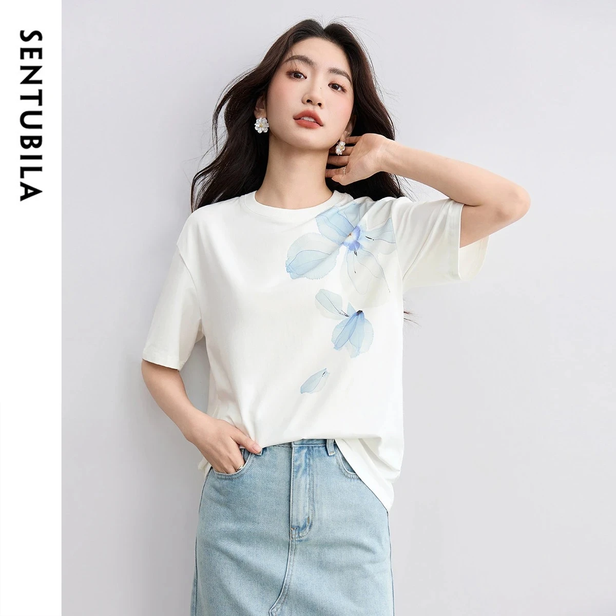 

SENTUBILA Women's Simple Crew Neck Basic T Shirt 2026 Summer Fashion Tie Dye Print Loose Fit Casual Short Sleeve Tee 152TE1871