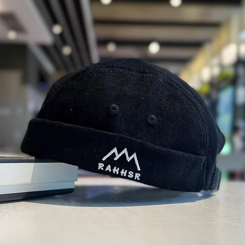 Brimless Hats Rolled Cuff Beanie Docker Cap 5 Panel Hat Caps Fisherman Leon Hat Skullcap Daily Landlord Hats