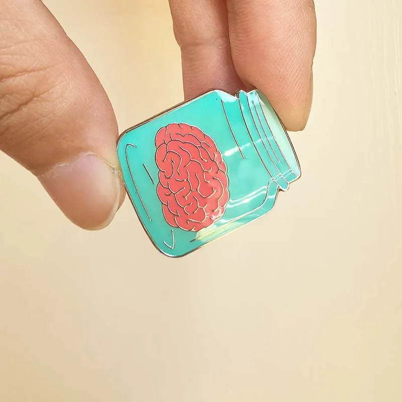 

50 шт., популярный милый забавный металлический значок, мягкая эмаль, эпоксидная смола, подарки, ремесло, мозг в бутылке, банка, изготовление на заказ, булавка для лацкана