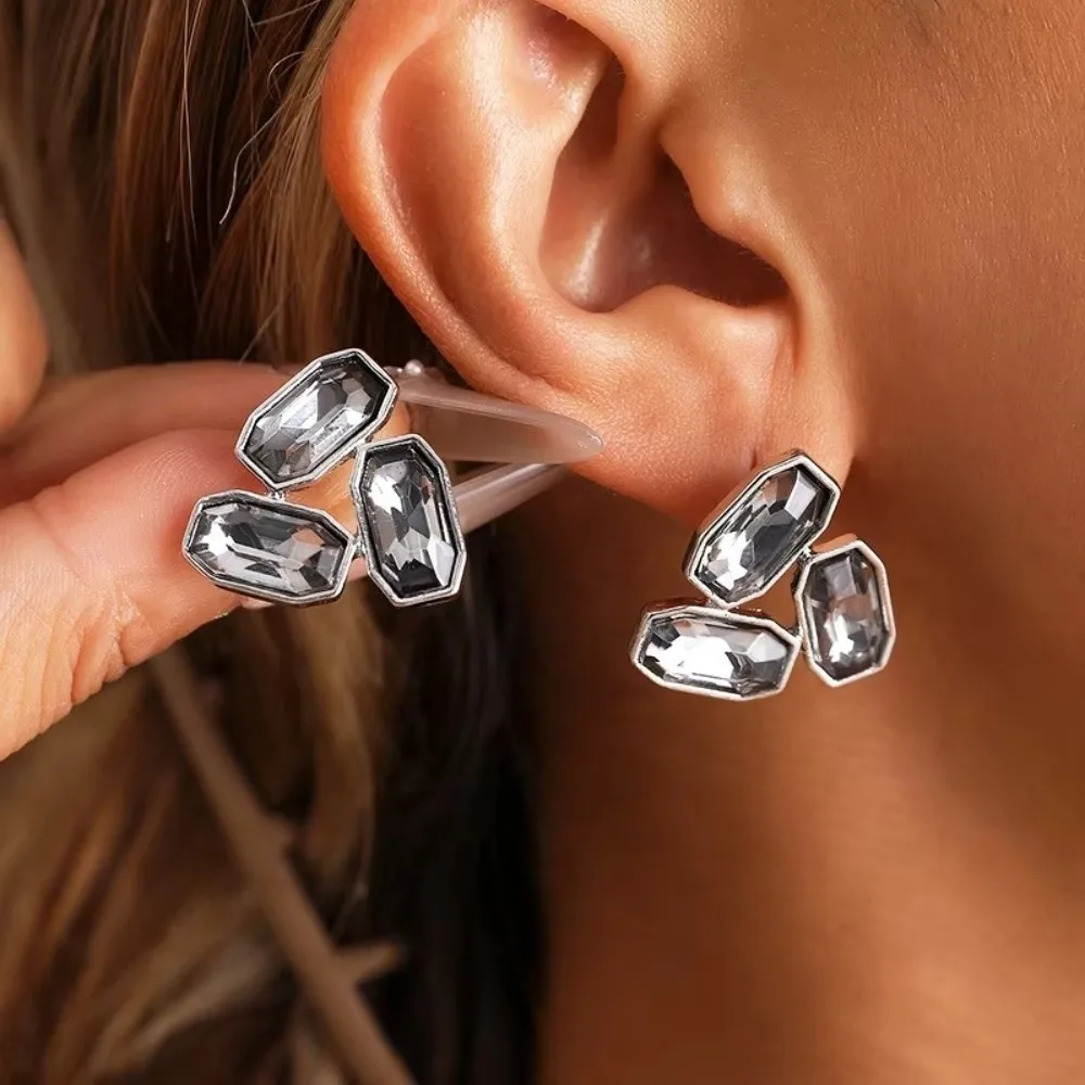 New Square Gray Crystal Charm Earrings Triangle Y2K Geometric Earring Line Ellipse Crystal Eardrop