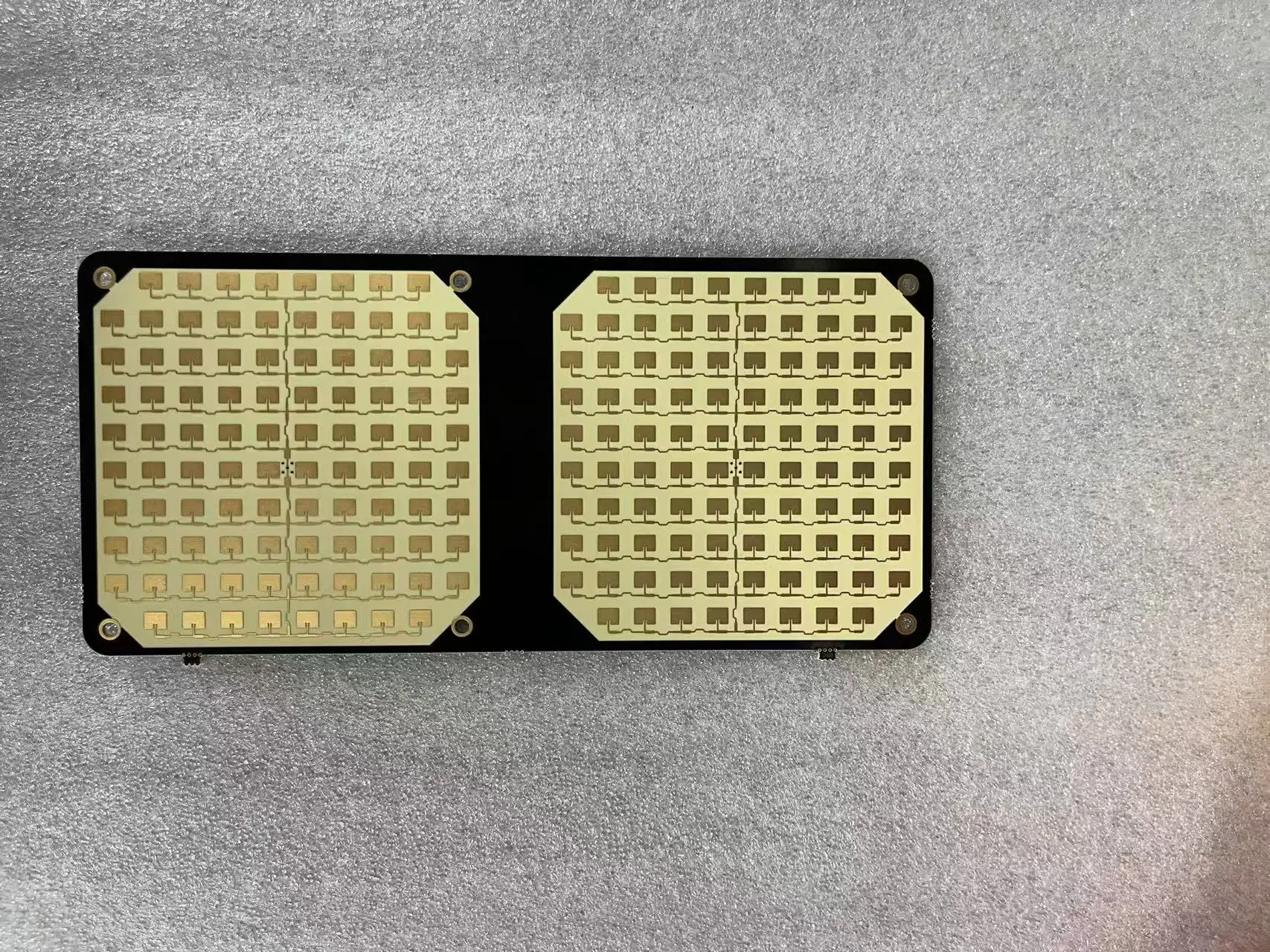 เซ็นเซอร์เรดาร์วัดระยะ RR08M 75 เมตร 24 กิกะเฮิร์ตซ์ 0.2~75 เมตร รองรับ ASCII/MODBUS สำหรับการตรวจสอบระดับน้ำ เซ็นเซอร์วัดความเร็วน้ำ ตรวจจับความเร็วของน้ำ