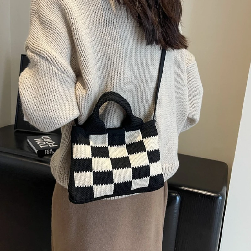 Shoulder Handbag New Checkerboard Knitted Shoulder Handbag Versatile Cute Portable Large Capacity Shoulder Crossbody Bag