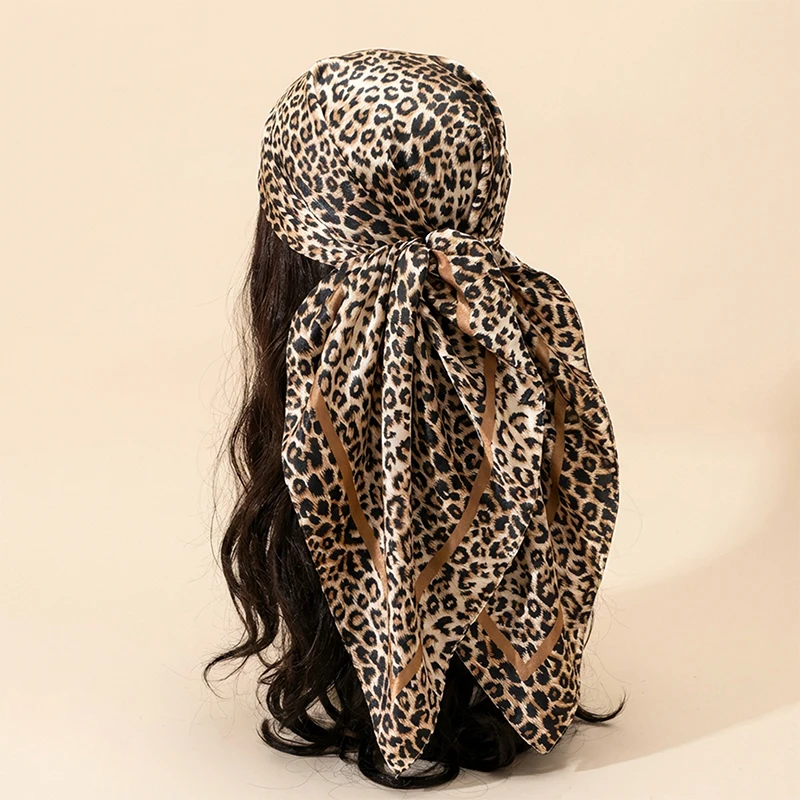 

Новый роскошный квадратный женский шарф 90*90 см, элегантный женский шарф с леопардовым принтом, мягкий шелковый шарф с окрашенным узором, длинная шаль