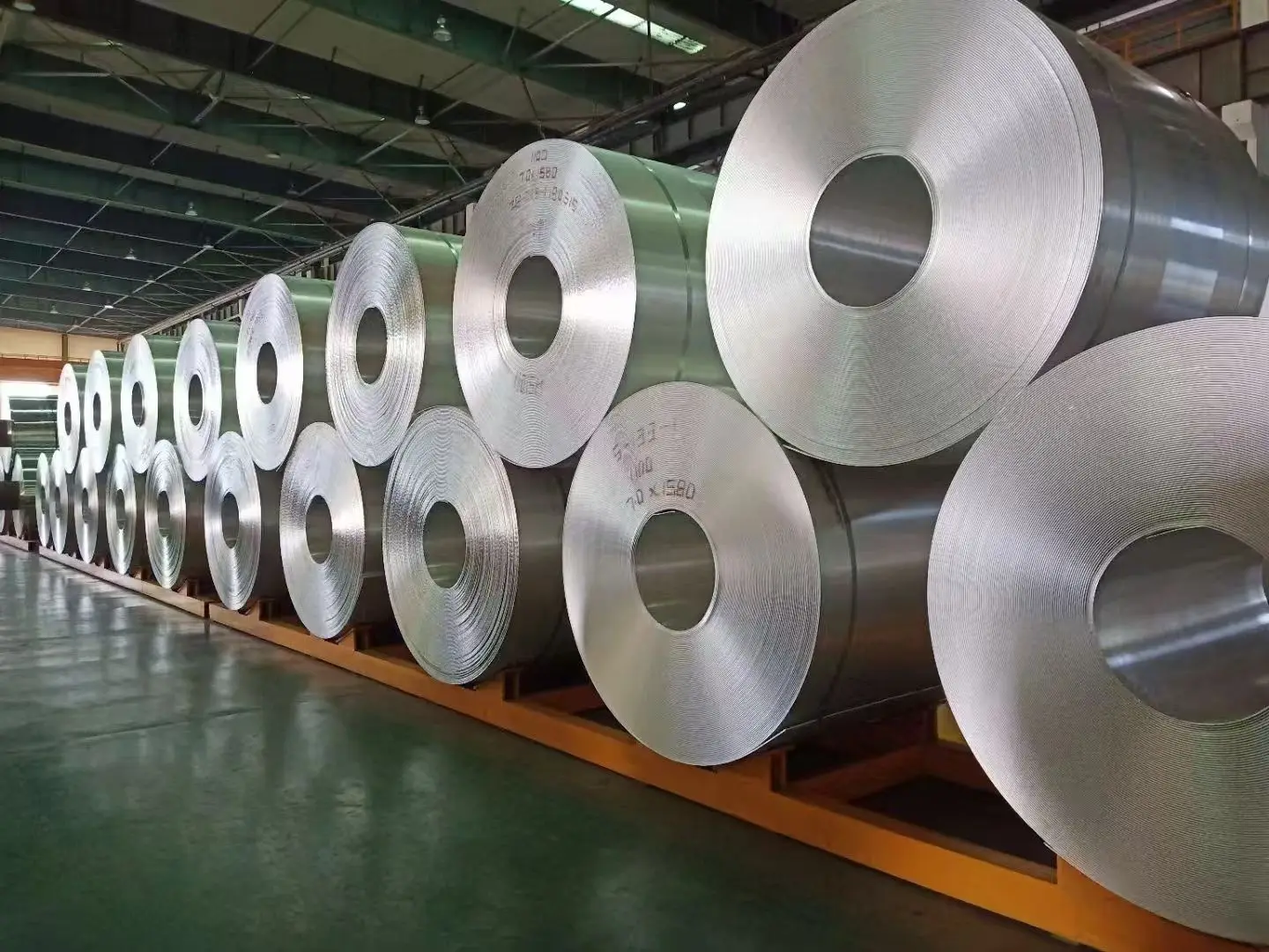 23 Micron Stretch F…