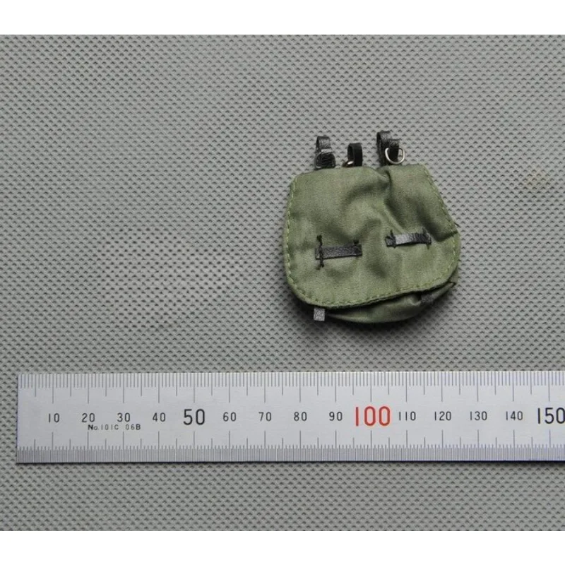 Combat Bag 1/6 Scale WWII Green Pouch Small Mini Bag Model for 12''action Figure Doll Scene Accessory DIY