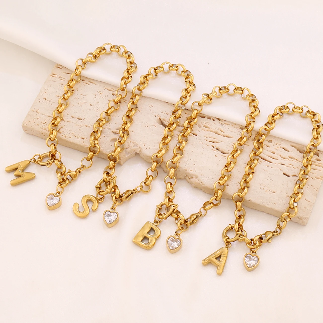 1 unidad de pulsera de cadena de 26 letras con dije de corazón Cz de acero inoxidable 316 para mujer, pulseras con colgante de letra inicial en inglés, regalo de joyería