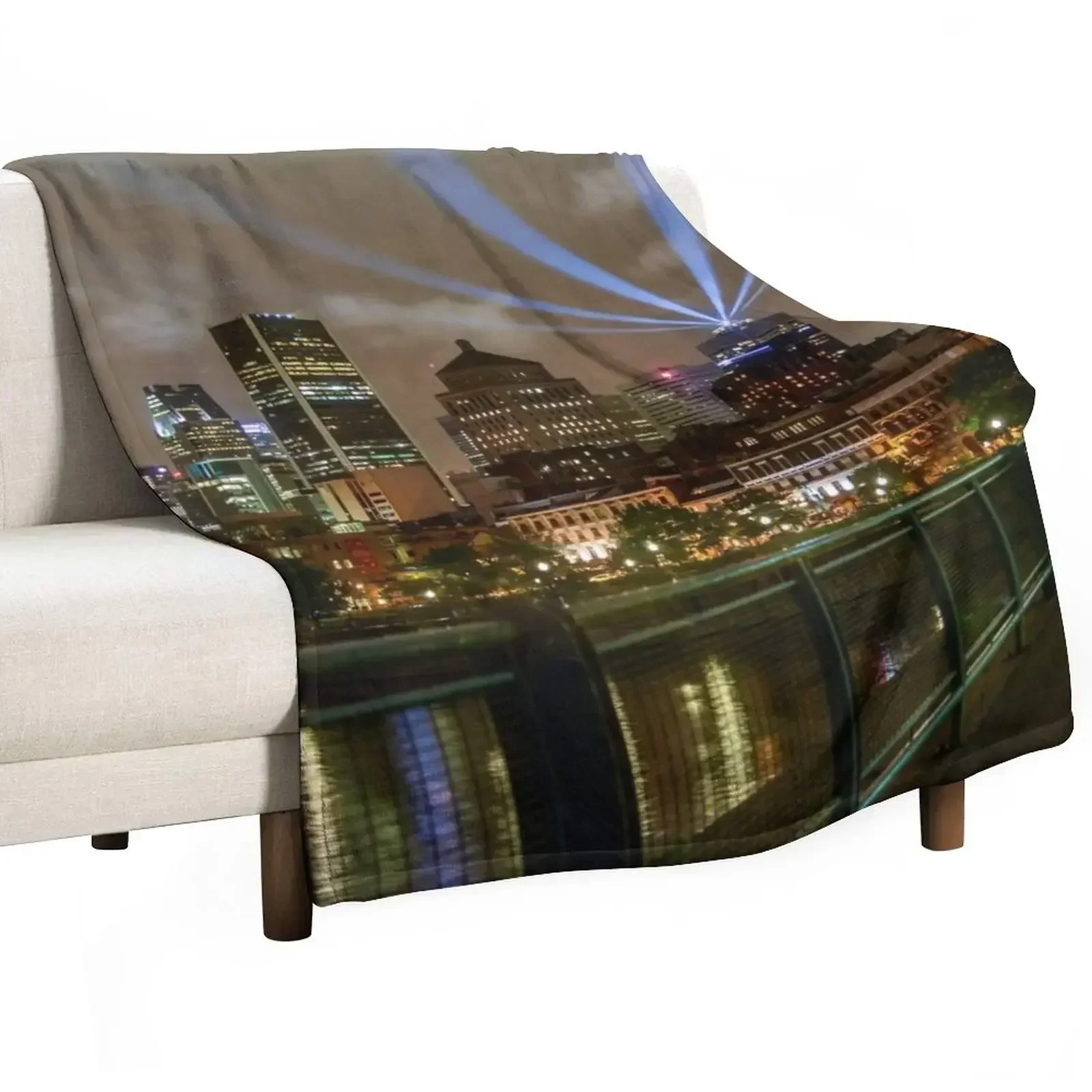 New Montreal, Canada Throw Blanket Luxury Designer Bed covers for sofa Blankets