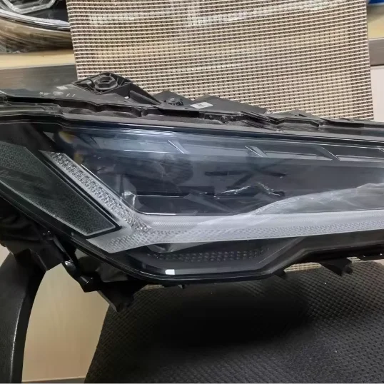 

Original Factory LED Headlights for Lamborghini Urus Left and Right Front Parts Disassembly Vehicles Hood Bumper Fender Body Kit